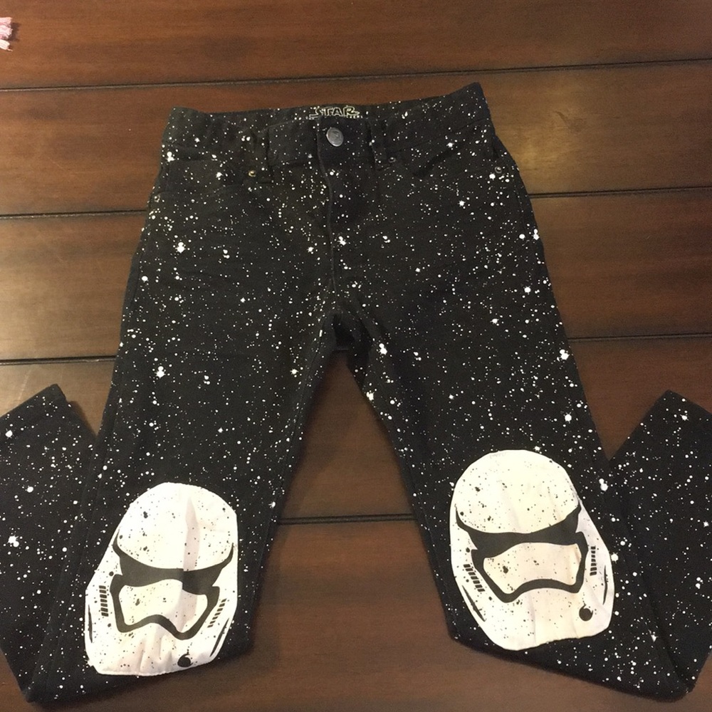 Star Wars Jeans with Storm Trooper on knees 7/8